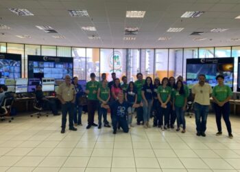 Alunos da escola Ana Maria visitam a Eldorado