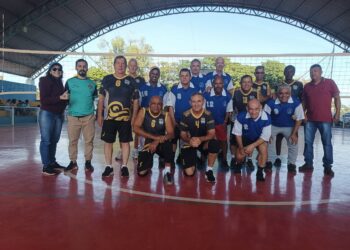 Selvíria disputa amistosos de vôlei com ItapuraJogos na Ilha