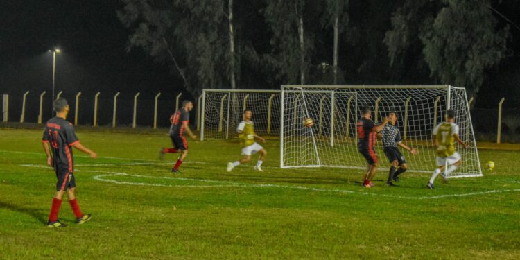 Selvíria avança à semifinal da Copa Assomasul após desclassificação de Bandeirantes
