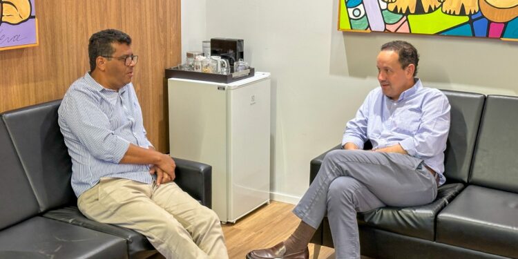 Prefeito Jaime se reúne com secretário da Casa Civil em busca de novos investimentos para Selvíria