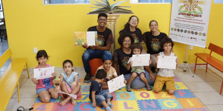 Leiturinha encanta crianças na Biblioteca Municipal e retorna em 2026