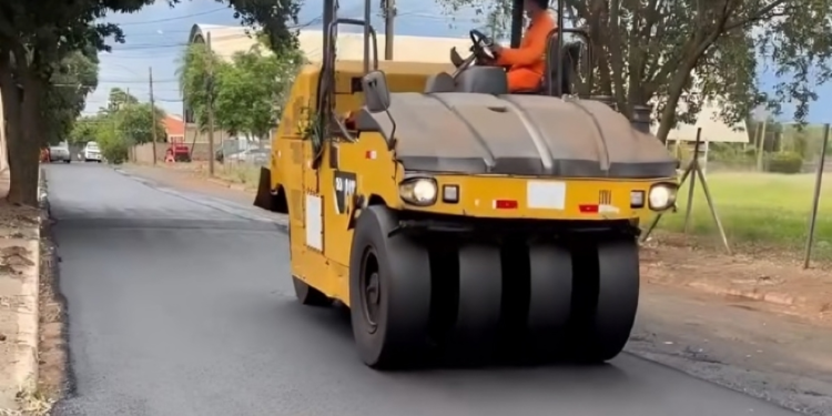Prefeitura de Ilha Solteira realiza operação “tapa-buracos” em diversos bairros