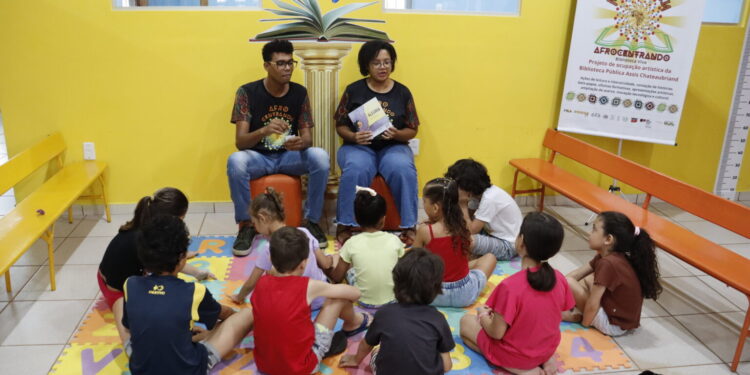 ‘Leiturinha’ volta a encantar crianças na Biblioteca Municipal de Ilha Solteira