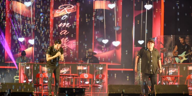 Humberto e Ronaldo reúnem grande público na abertura da 5ª Festa do Peixe de Selvíria