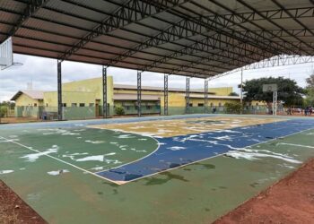 Quadra poliesportiva na escola José Dodô; Inauguração é nesta quarta