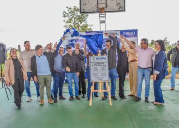 Prefeitura de Selvíria inaugura cobertura de quadra