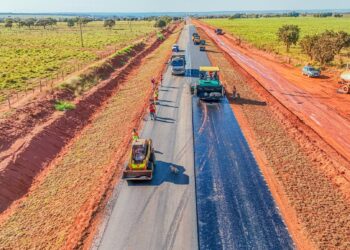 Pavimentação da MS-444 avança e entra na reta final em Selvíria